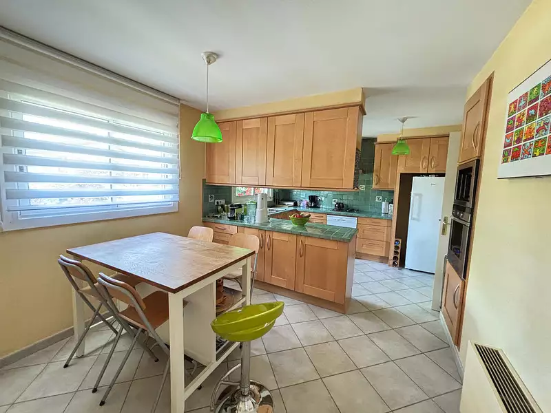 Maison, 202 m²