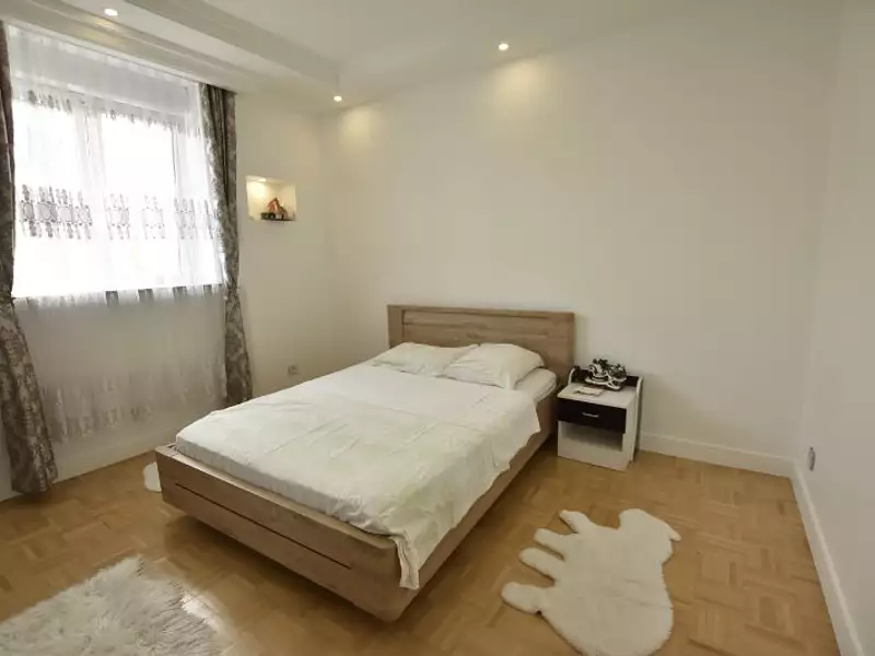 Maison, 148 m²