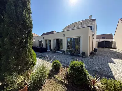 Maison, 202 m²