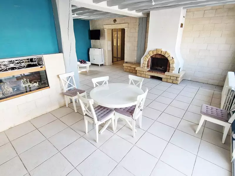 Maison, 250 m²