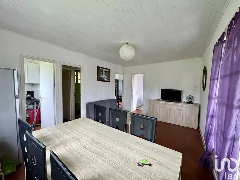 Divers, 884 m²