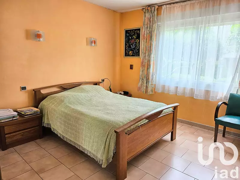 Maison, 235 m²