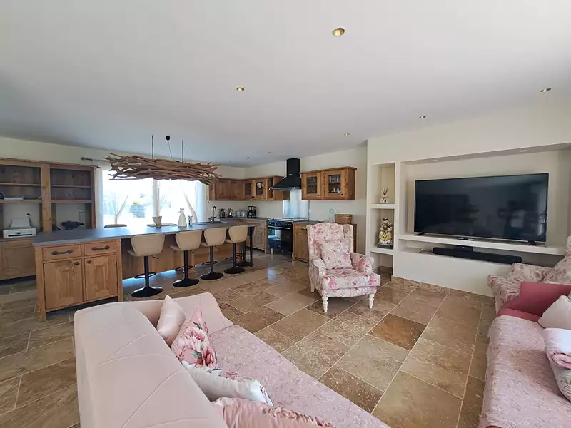 Maison, 145 m²