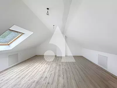 Maison, 180 m²