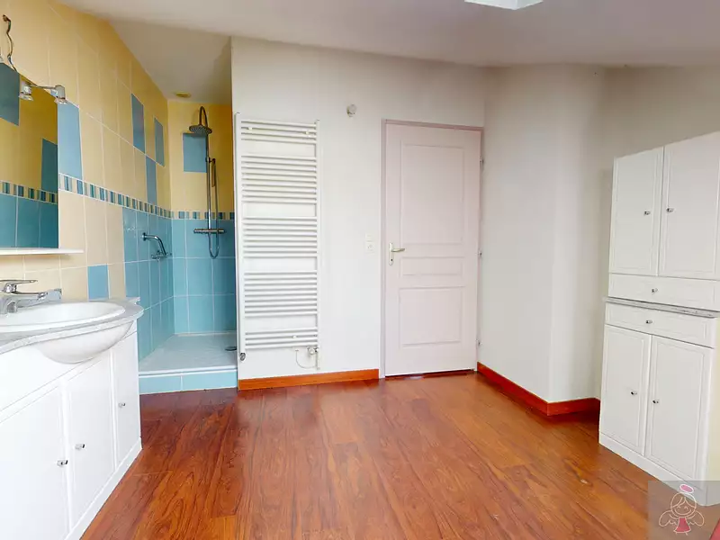 Maison, 179 m²