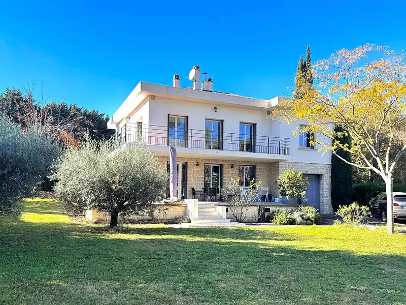 Maison, 185 m²
