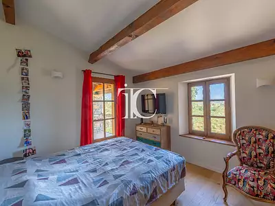 Maison, 166 m²