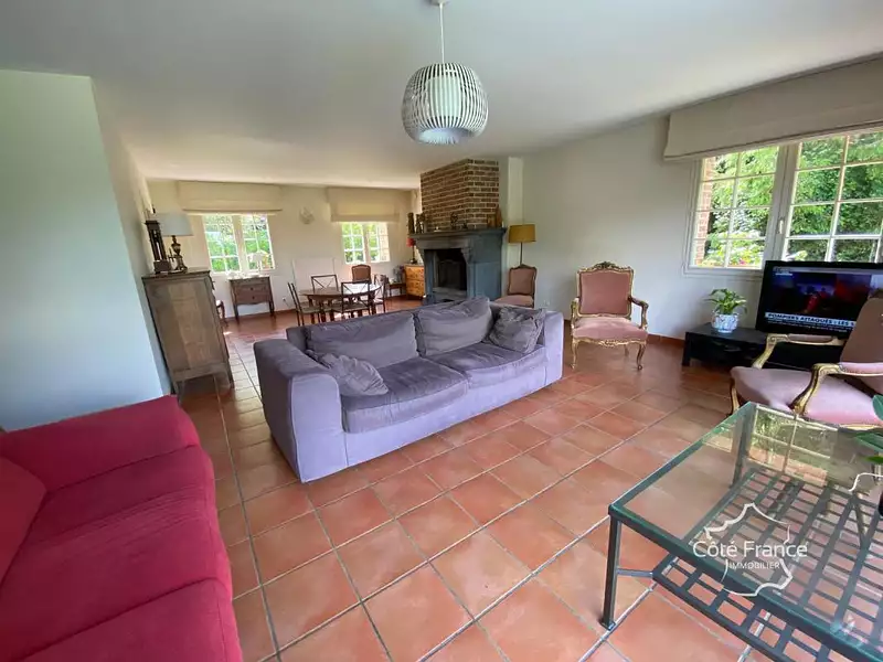 Maison, 180 m²