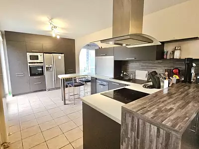Maison, 285 m²