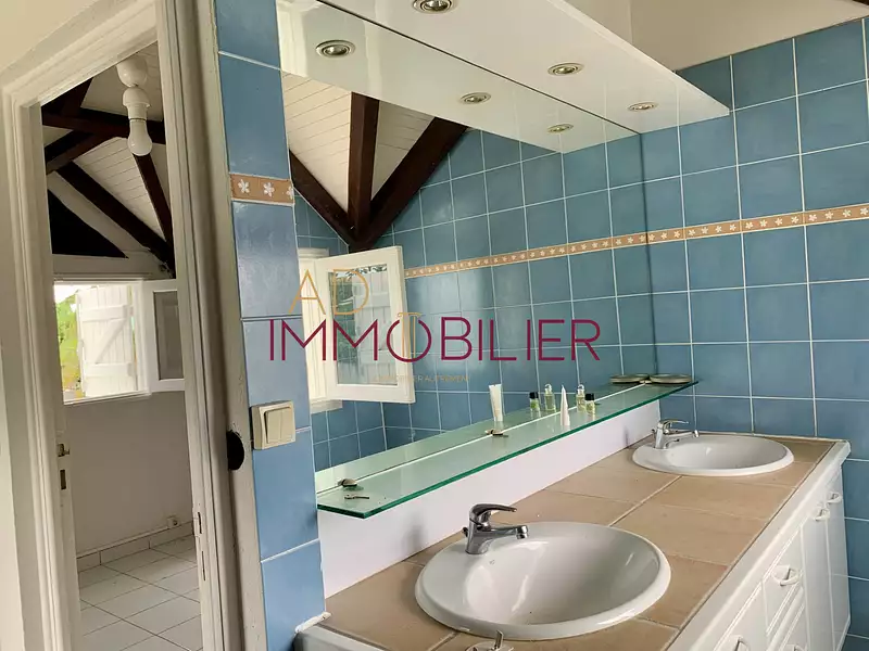 Maison, 104,96 m²