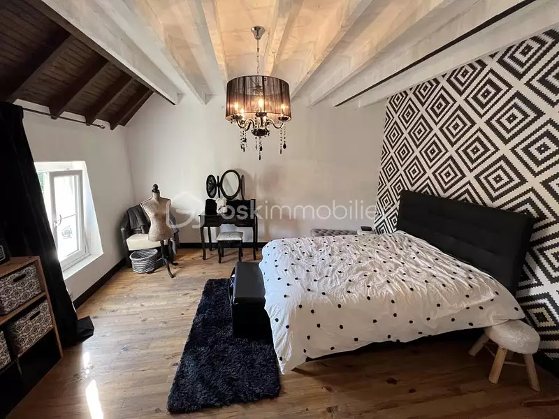 Maison, 164 m²