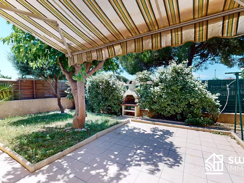 Maison, 77 m²