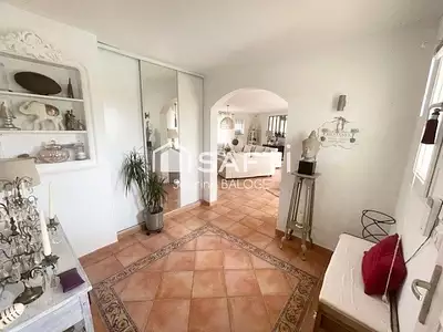 Maison, 132 m²