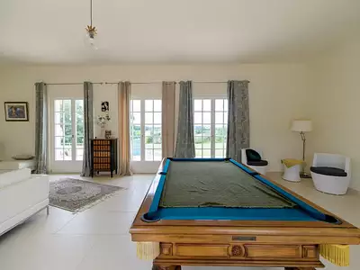 Maison, 276 m²
