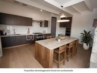 Maison, 200 m²