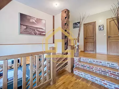 Maison, 241,47 m²