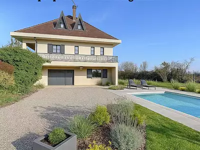 Maison, 216 m²