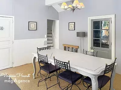Maison, 270 m²