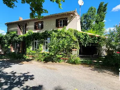 Maison, 180 m²