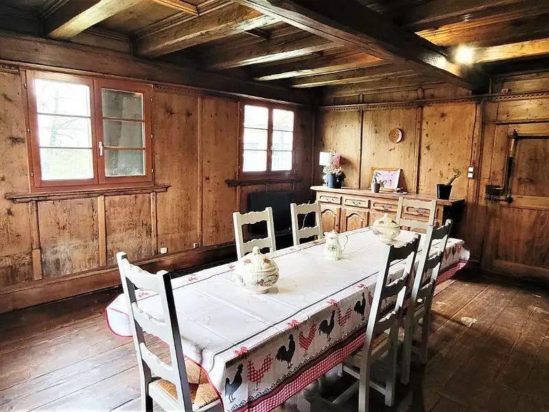 Maison, 230 m²