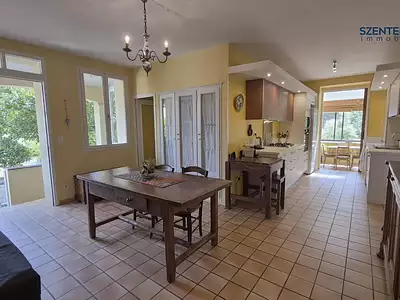 Maison, 215,5 m²