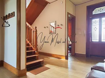 Maison, 233 m²