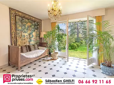 Maison, 198 m²