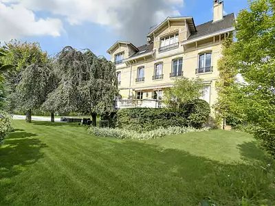 Maison, 485 m²
