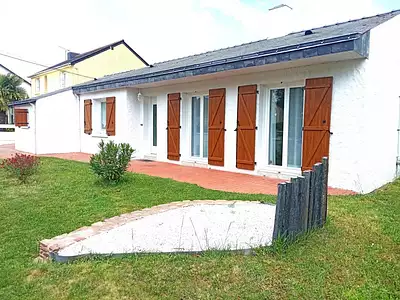 Maison, 94 m²