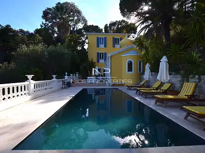 Maison, 380 m²
