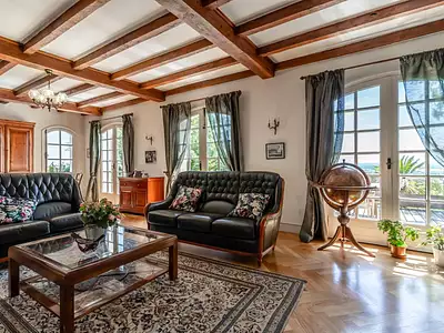 Maison, 278 m²