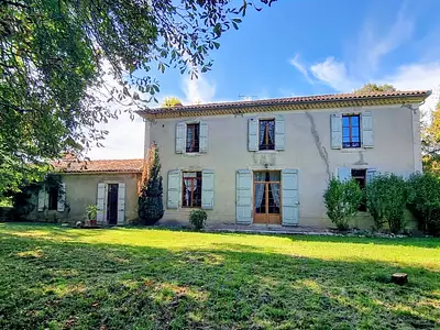 Maison, 295 m²