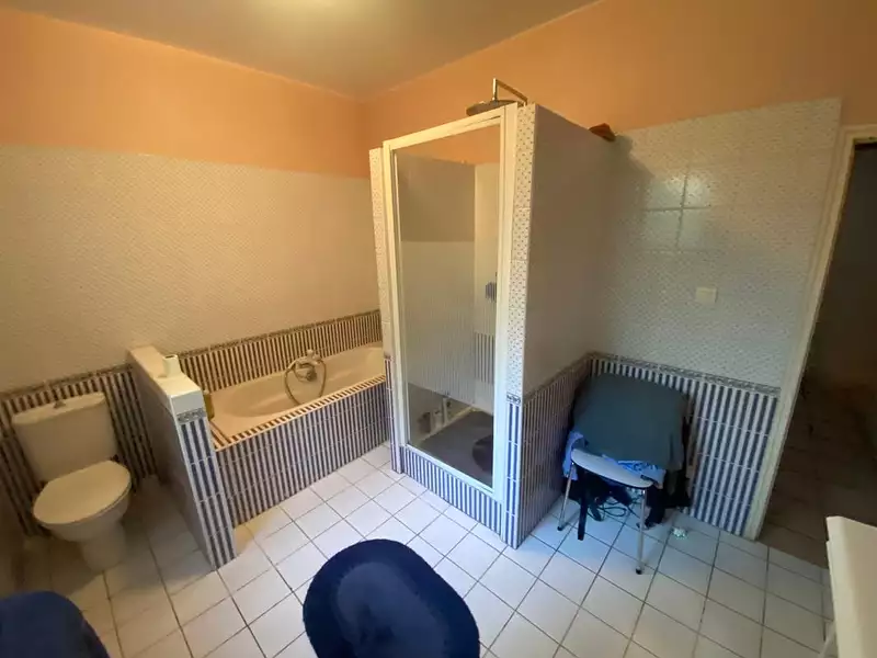 Maison, 204 m²