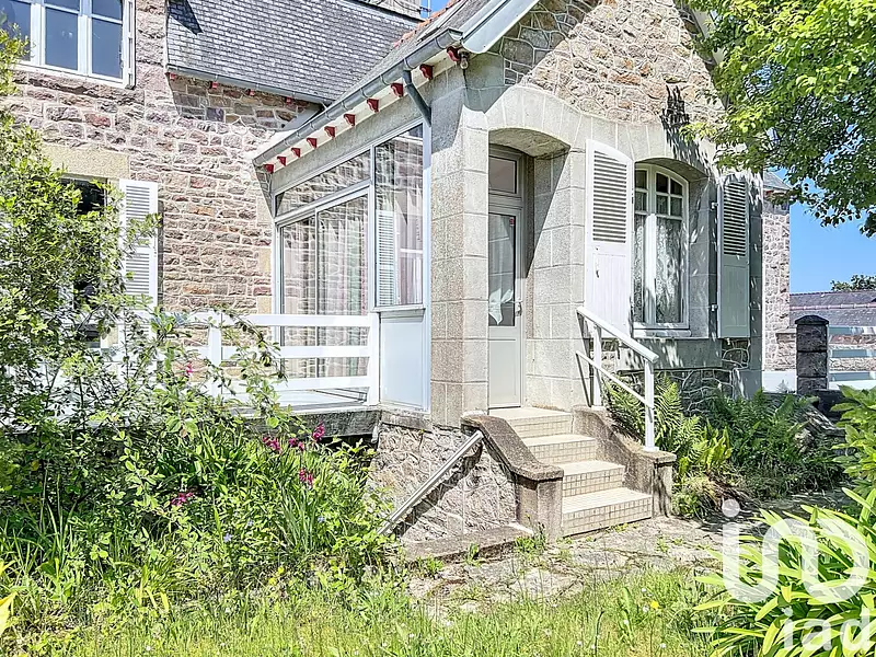 Maison, 163 m²