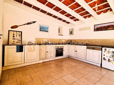 Maison, 248 m²