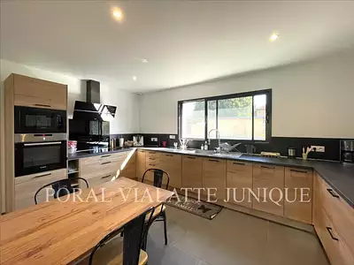 Maison, 123 m²