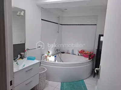 Maison, 271 m²