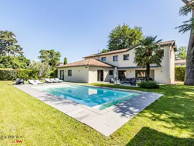 Maison, 420 m²