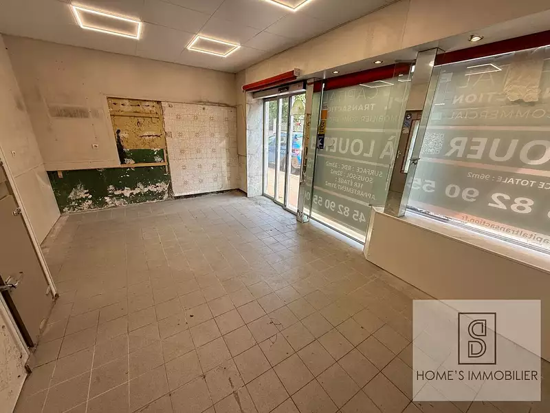 Divers, 60 m²