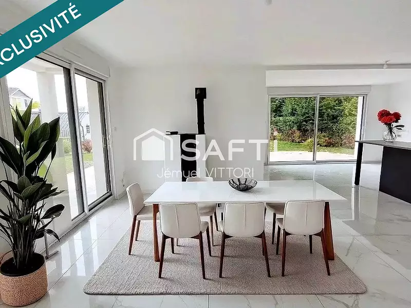 Maison, 115 m²