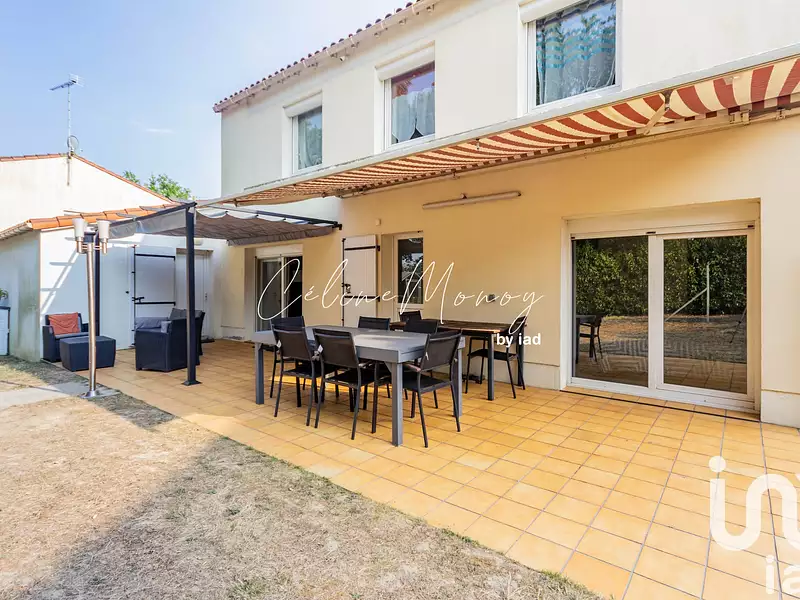 Maison, 158 m²