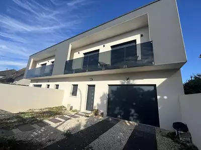 Maison, 102 m²