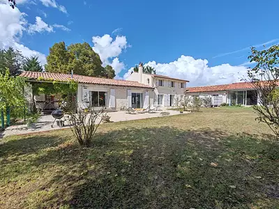 Maison, 223 m²