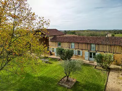 Maison, 645 m²