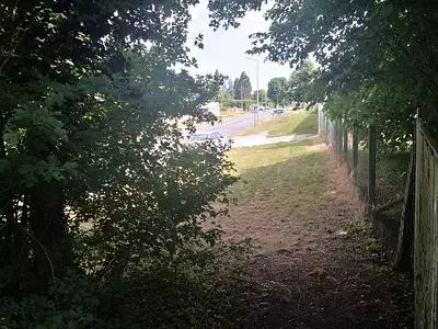 Terrain, 1 351 m²