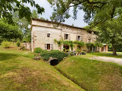 Maison, 166 m²
