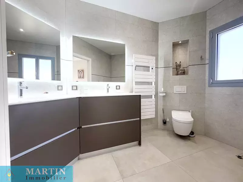 Maison, 137 m²