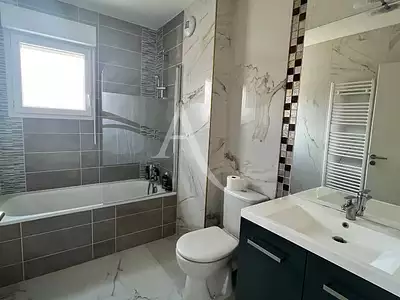 Maison, 103 m²