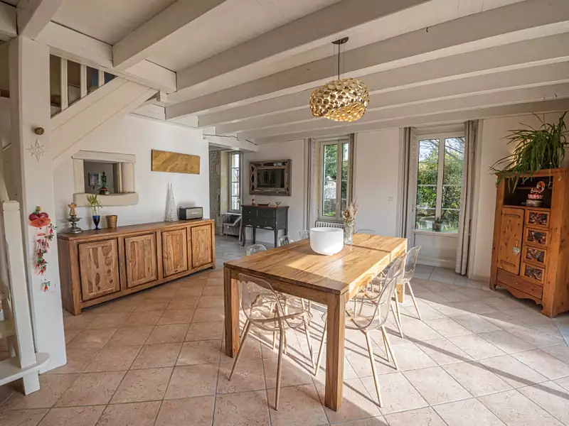 Maison, 197 m²