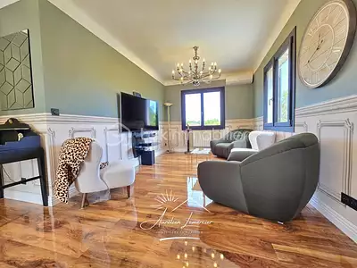 Maison, 200 m²